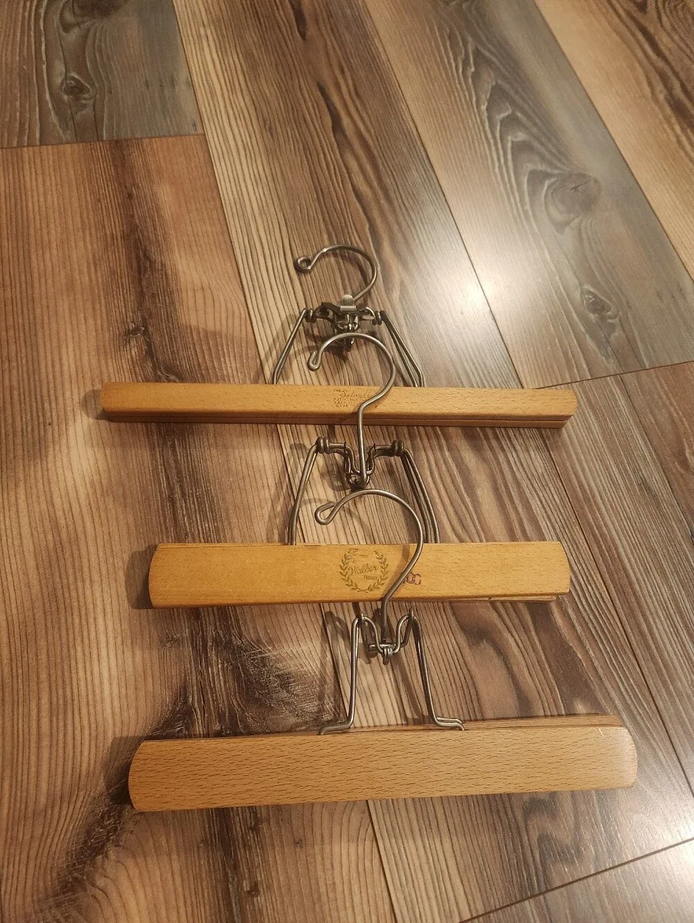Set Of 3 Vintage Wooden Clamp Hangers - Natural Brown (Set of 3)